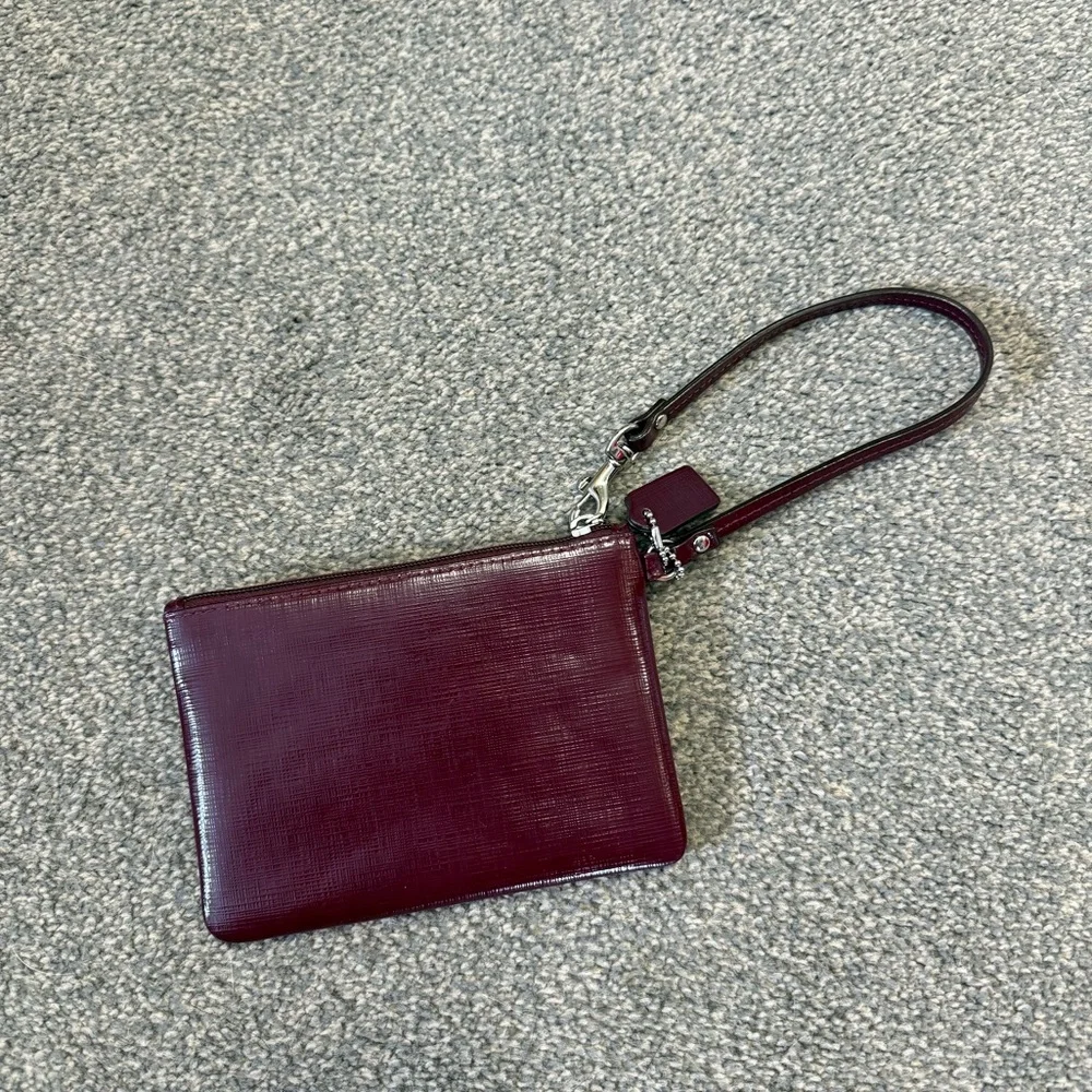 Coach Burgundy Leather Bow Accent Wristlet Bag Zip Closure Silver Hardware Women - Picture 2 of 4